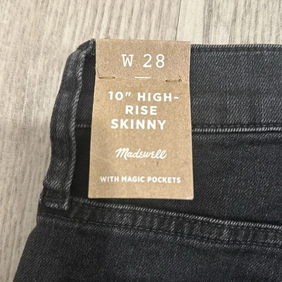 NWT Madewell 10” High Rise Skinny - Picture 3 of 3